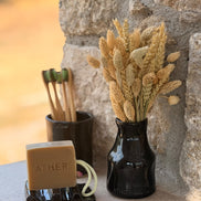 Petit Vase in Black with Dry Flowers