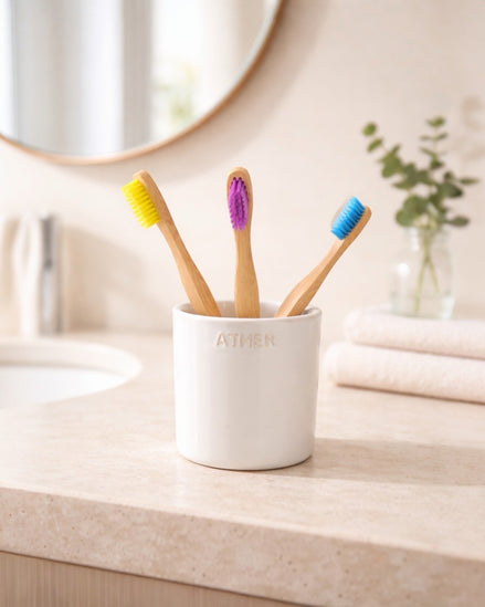 Toothbrush Holder in Off-White