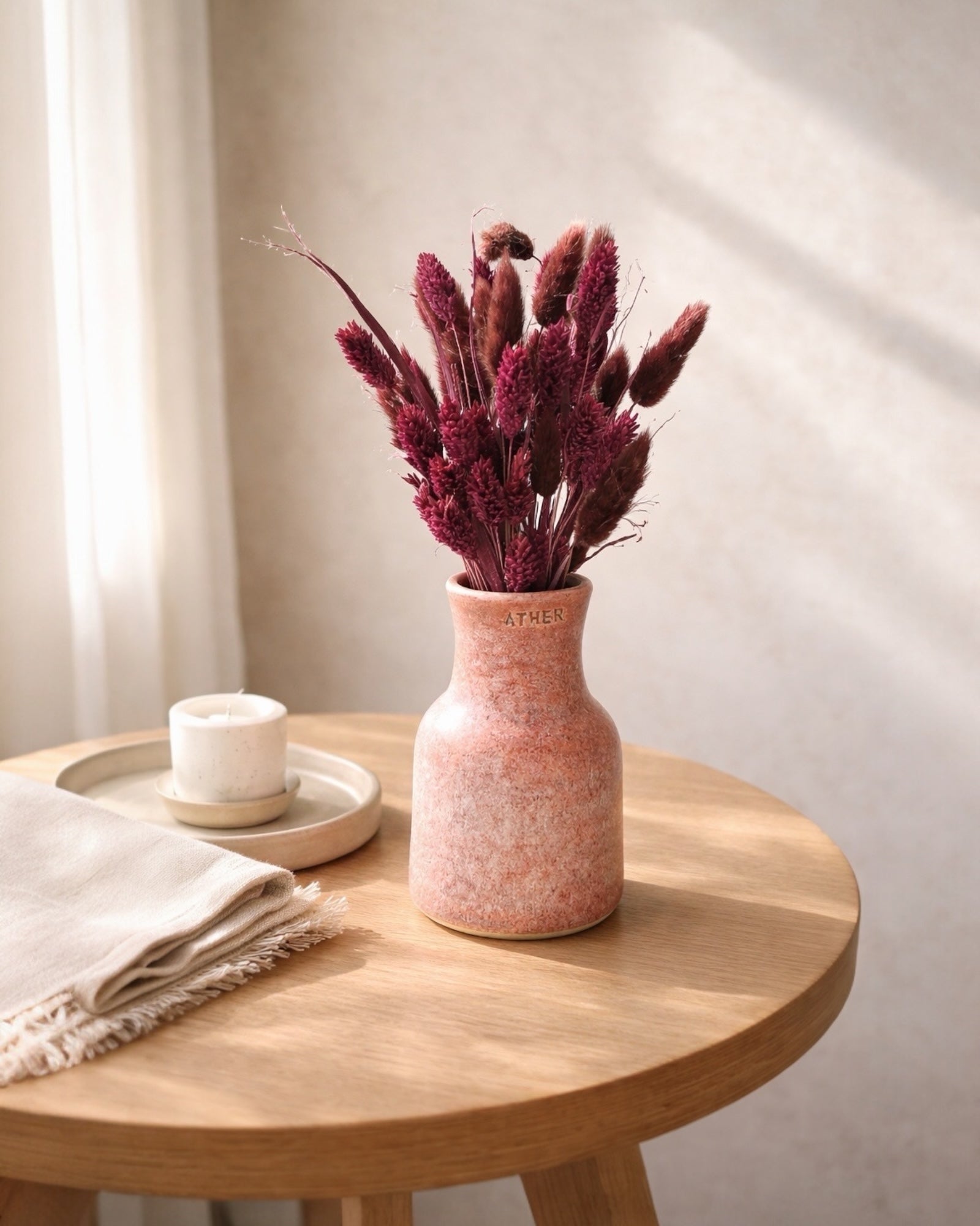 Petit Vase in Burnt Clay with Dry Flowers