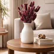 Petit Vase in Off-White with Dry Flowers